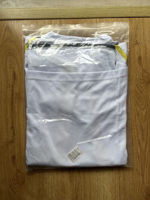 Equipamento Tottenham Modric 14 2009/2010