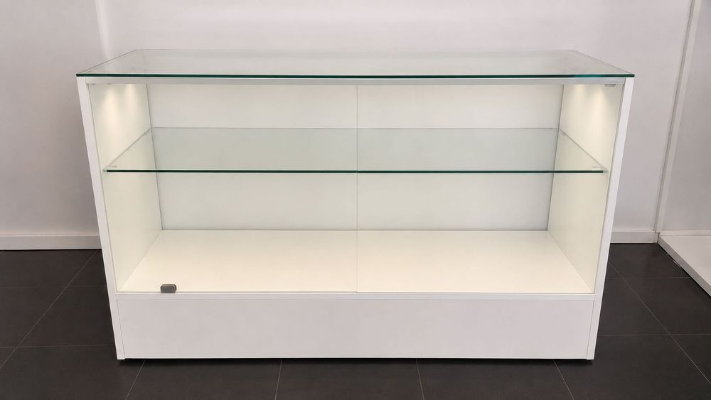 Vitrine / Montra Expositora em Vidro Temperado c/ Luz e Chave – 180x110 cm