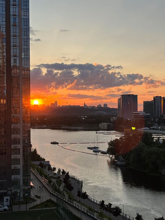 Посуточно RiverStone ( риверстоун)