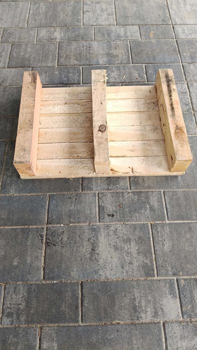 Paleta palety podesty drewniane 61 x 43 cm