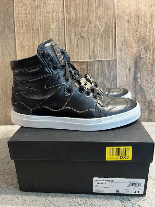 Czarne sneakersy John Richmont Calf, 43