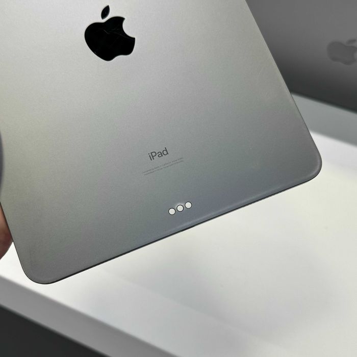 Планшет iPad Pro 2018 11” 64GB Wi-Fi • ГАРАНТІЯ • СТАН 8.8/10 102795