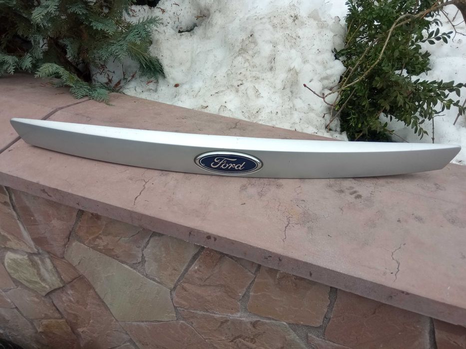 Планка підсвітки номера  кришки багажника Мондео Мк3 1S71-F43400-AW