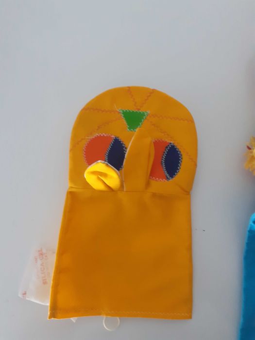 Fantoches: avô  avó  menina e menino