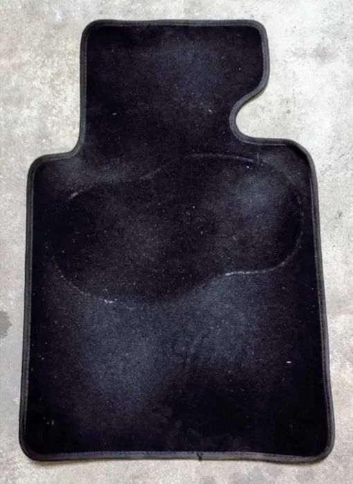 Manete de velocidades e tapetes