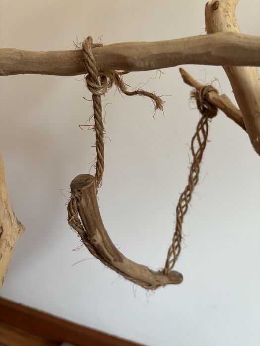 Poleiro para pássaro