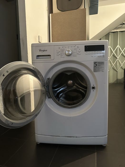 Maquina de lavar roupa Whirlpool