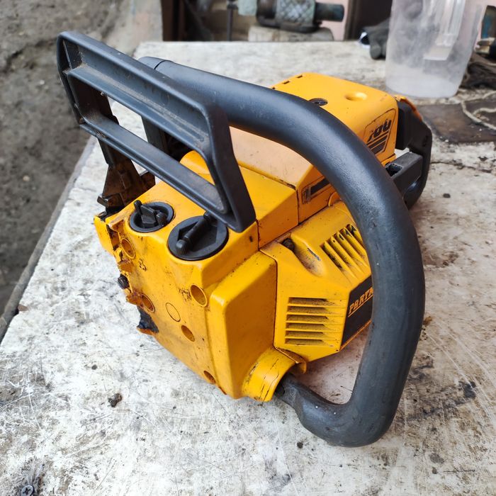 Продам бензопилу Partner 360, партнер