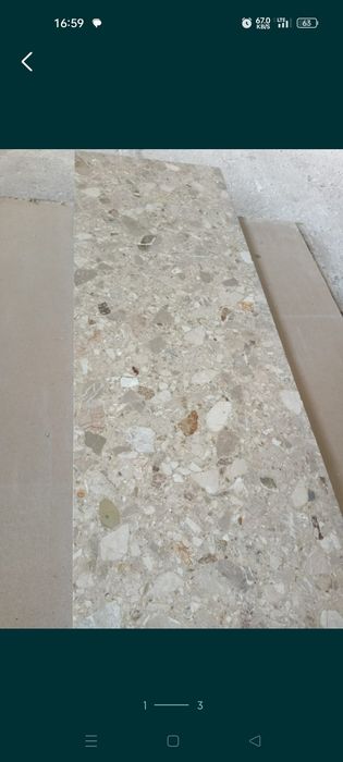 Parapet wewnętrzny breccia