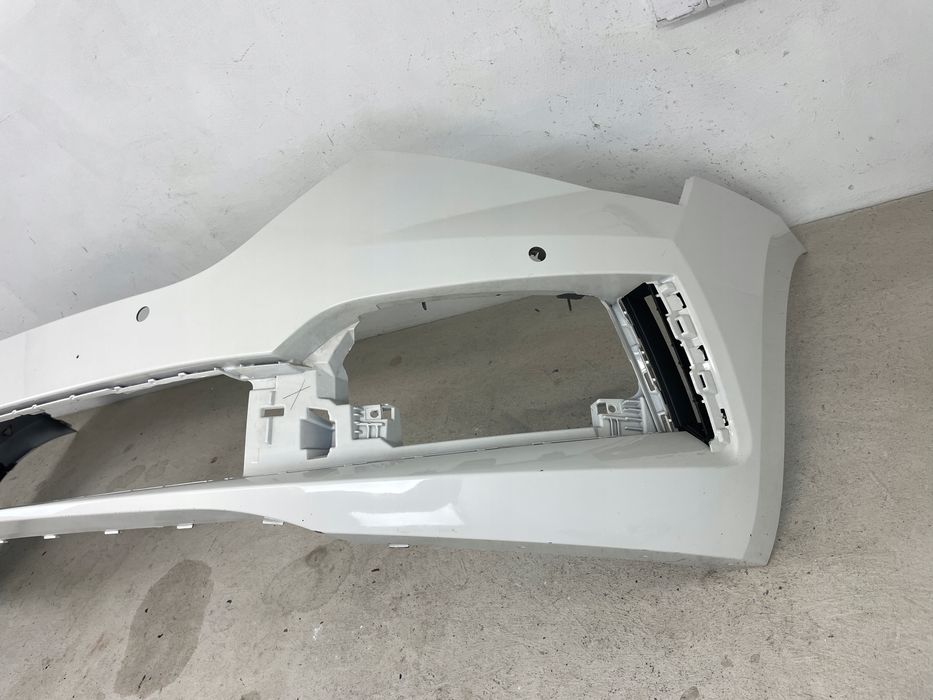 skoda scala zderzak przód przedni 657807221