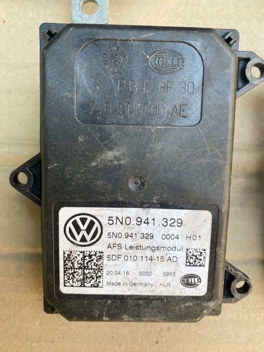 Блоки фар Volkswagen Tiguan, 5N0 941 329 , 8Q0 941 597 E