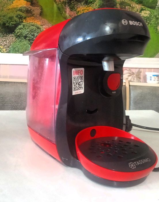 Капсульна кавоварка Bosch Tassimo Happy Red
