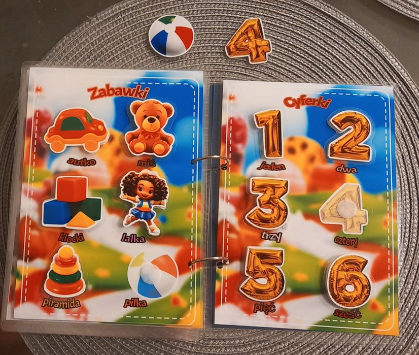 Książeczka na rzepy A5