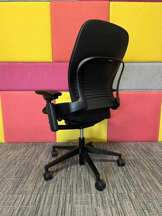 Fotel biurowy ergonomiczny Steelcase Leap V2 - wysyłka GRATIS