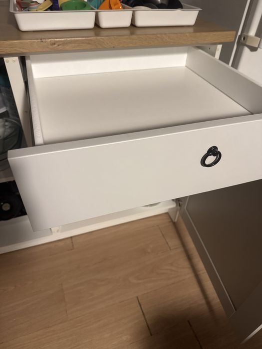 Armário IKEA Knoxhult Cinzento