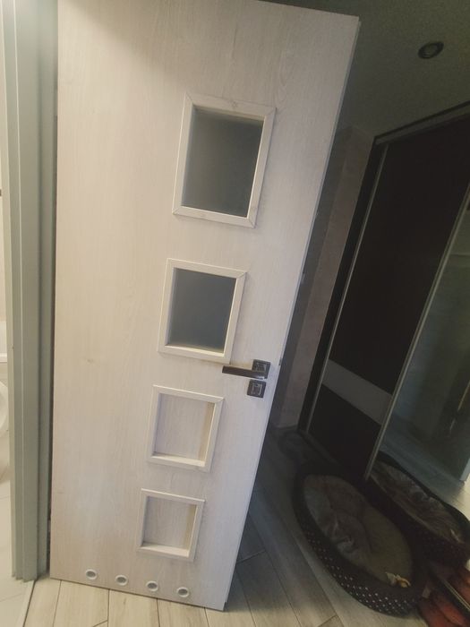 Drzwi prawe łazienkowe 70cm