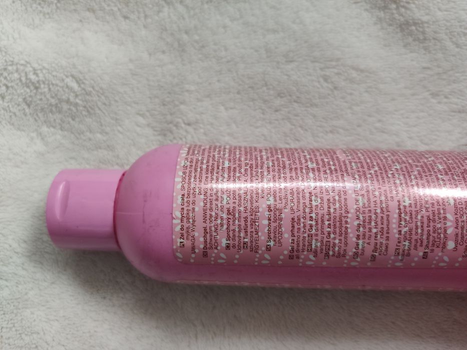 Hello kitty żel pod prysznic 200 ml różowy dla dziewczynki