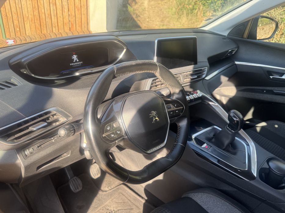 Peugeot 3008  1.6hdi