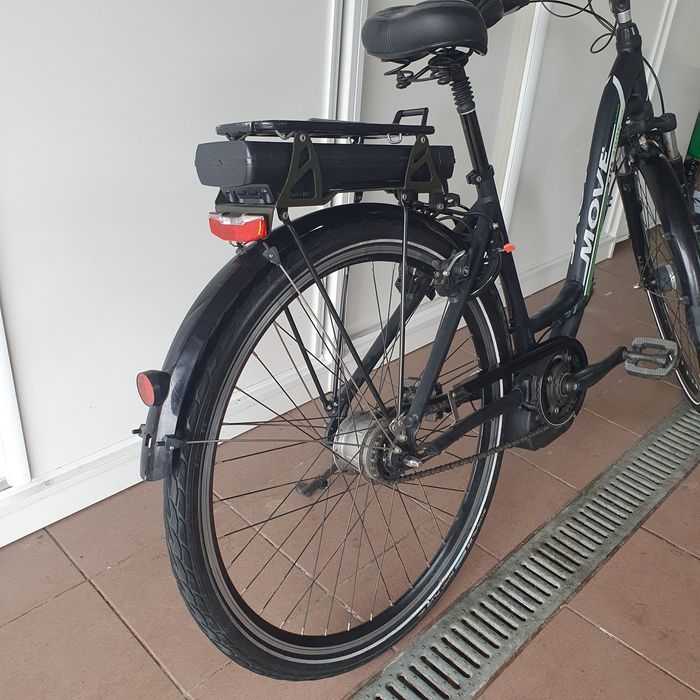 Rower elektryczny Bosch Move CRS 300E Bosch Shimano Schwalbe