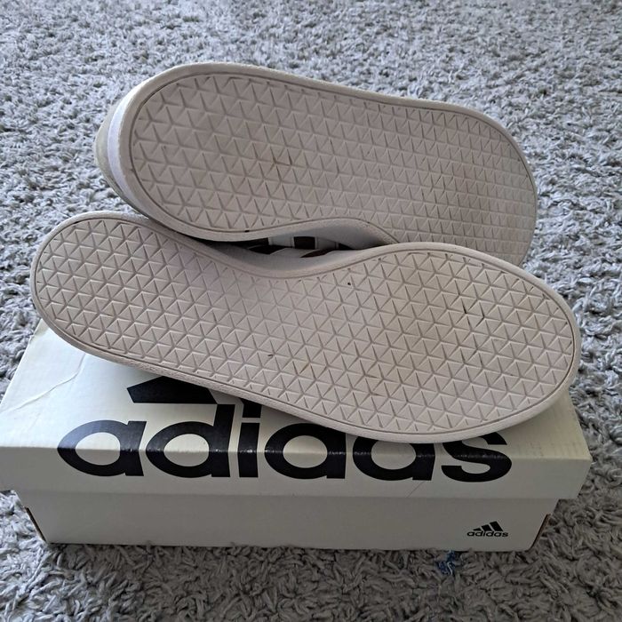 кросівки Adidas  VL Court