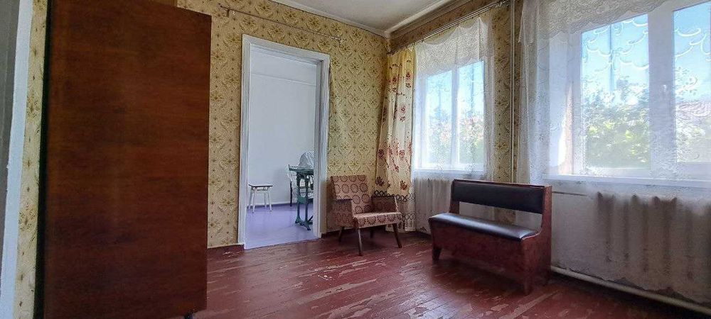 Продам приватний будинок у м. Синельникове