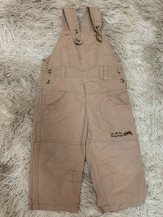 Костюмчик на дівчинку