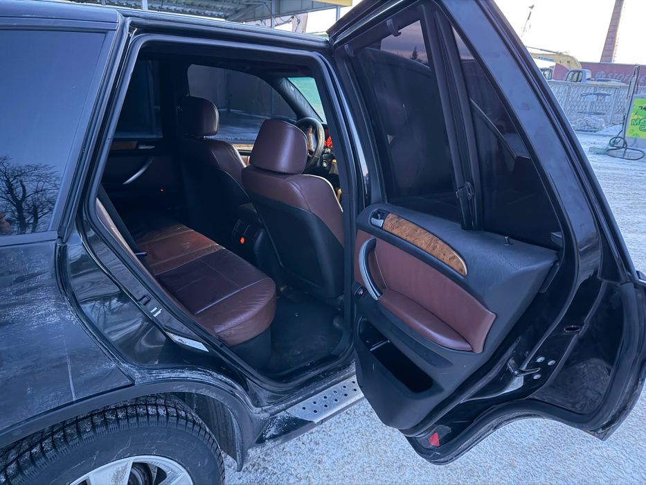 Продам BMW Х5.