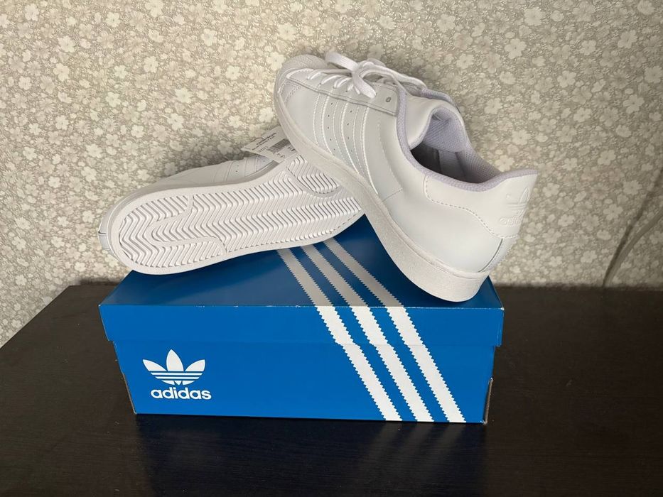 Оригинал Adidas Superstar Originals белые,  44 2/3, 28,5 стелька