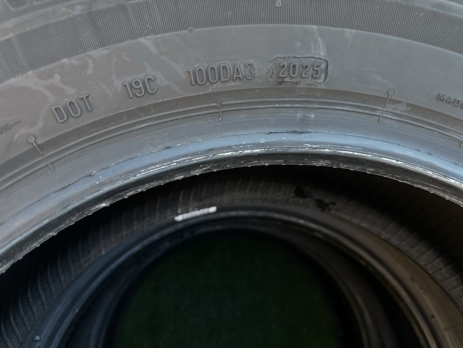 Літня резина 215 65 R16 Bridgestone 25 рік !!!