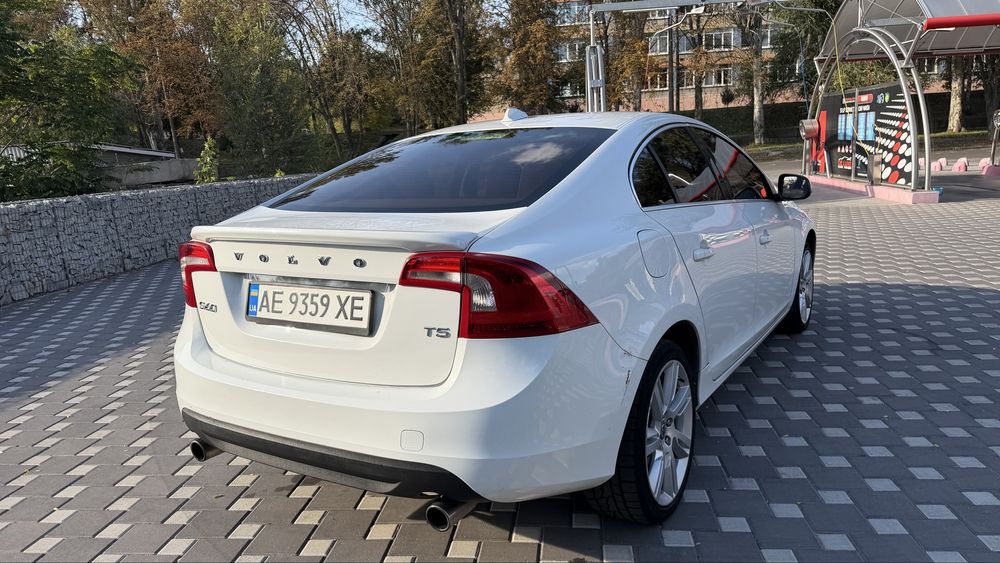 продам Вольво s60 в хорошем состояние ОБМЕН