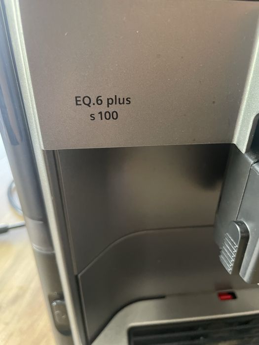Ekspres siemens eq6 plus s100