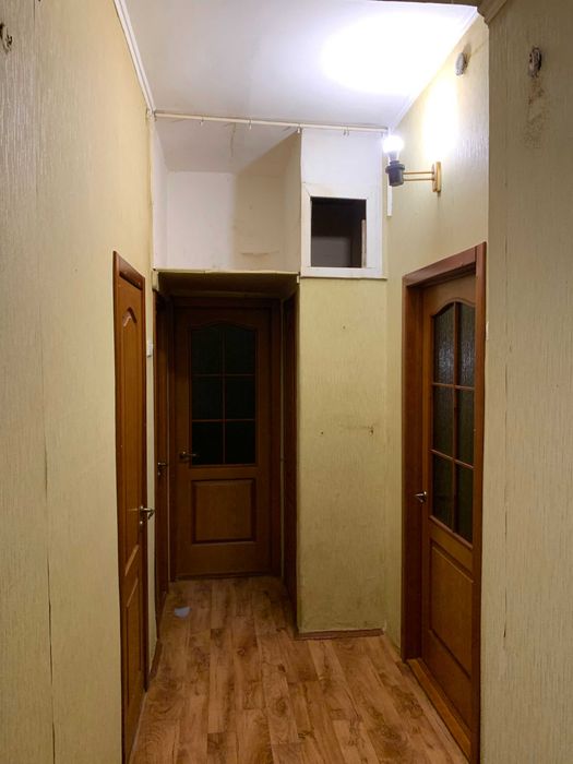 Світла 3-кімн сталінка 73 м², 3 поверх, центр 9 кв. ЮГОК, без ріелтора