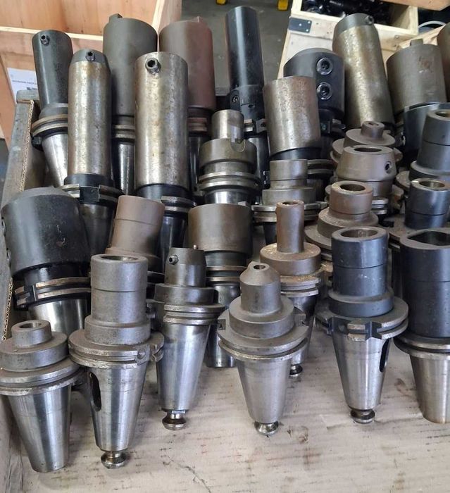 ISO 50, ISO 40, BT 40, BT 50, SK30 cones diversos 230 unidades