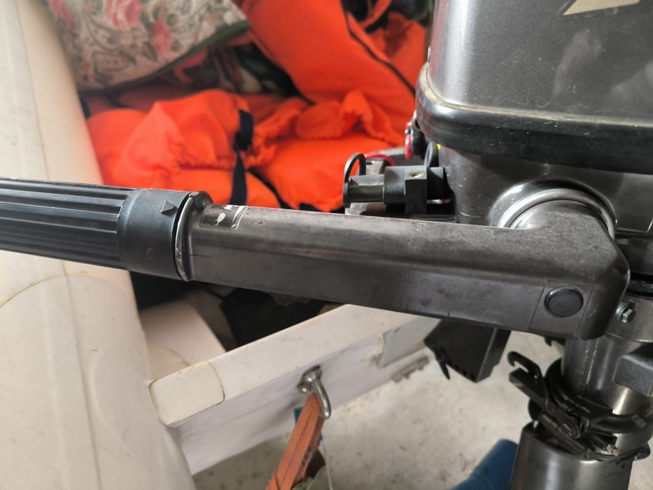 Vendo motor de 4 cavalos a 4 tempos