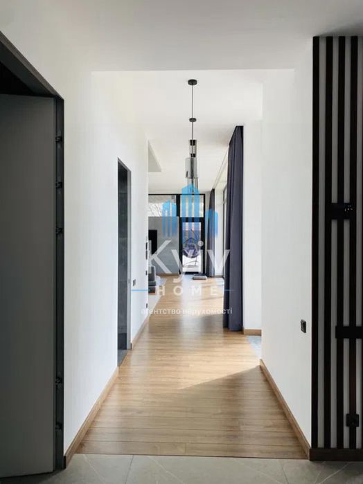 Hi-Tech будинок з ремонтом/ 220 м2/ 25 сот/ Басейн/ Ліс/ Віта-Поштова