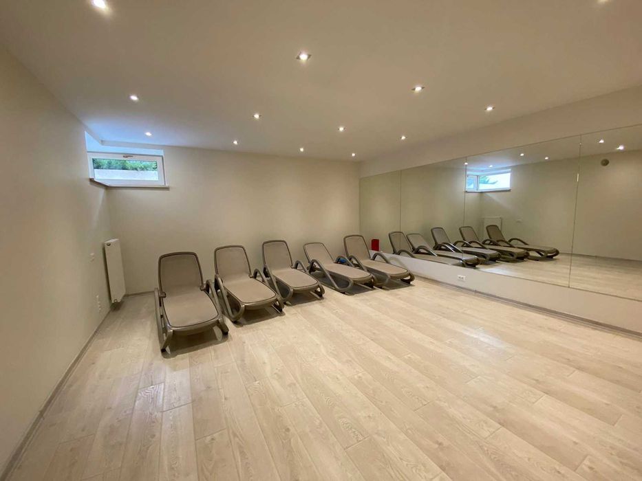 Шикарный дом с бассейном на Совиньоне