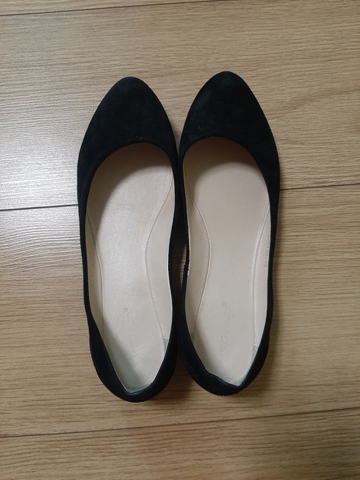 Туфли лодочки на плоской подошве