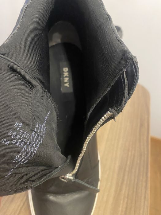 Skórzane sneakersy DKNY