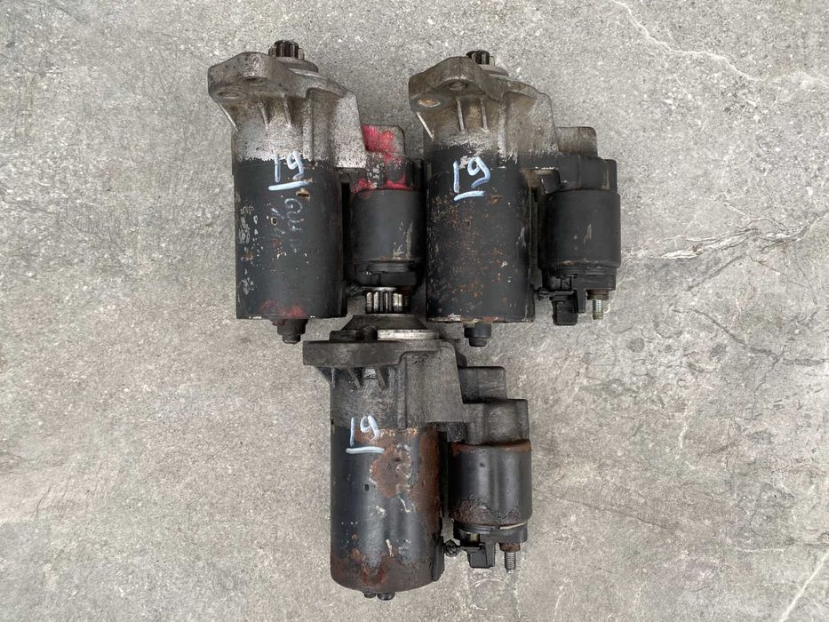 Стартер Volkswagen Golf 4 Skoda Octavia 1.4 1.6