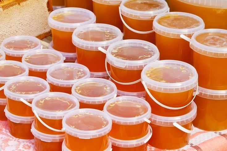 Продам пчелиные семьи, 2000т.
Улики.
Мёд.

+380500306017