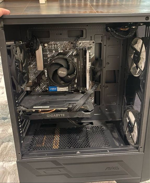 Pc torre gamer..