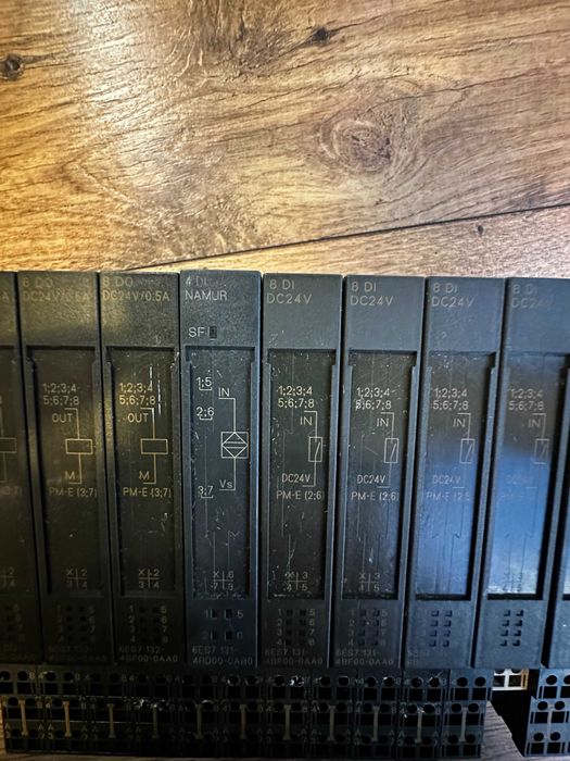 siemems simatic et 200 36Di + 48D0 + 4A0