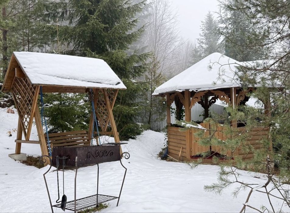 Продаж прибуткового готельного комплексу у серці Карпат — м. Яремче!