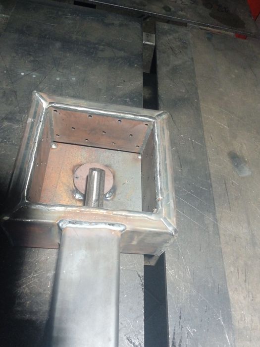 Palnik na olej wzmocniony