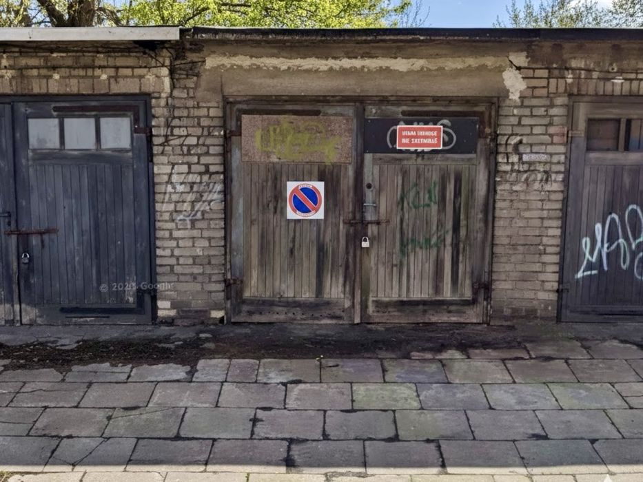 Garaż MUROWANY magazyn 18m2 GROCHÓW bez prądu BEZPIECZNY