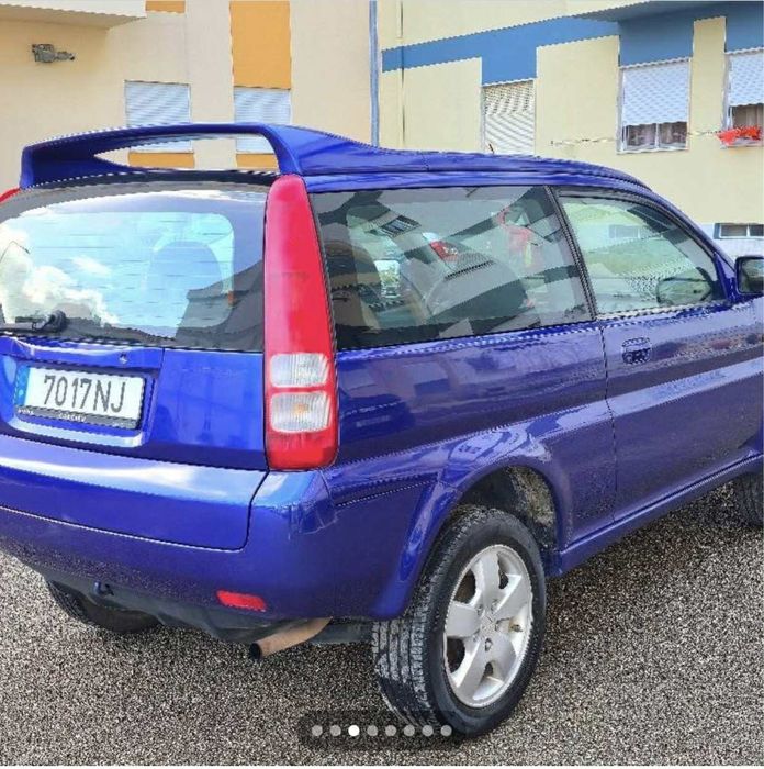 Vendo Honda HRV em boas condicoes por 2750€