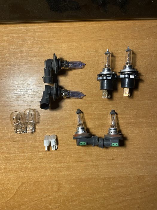 Комплект ламп на авто
