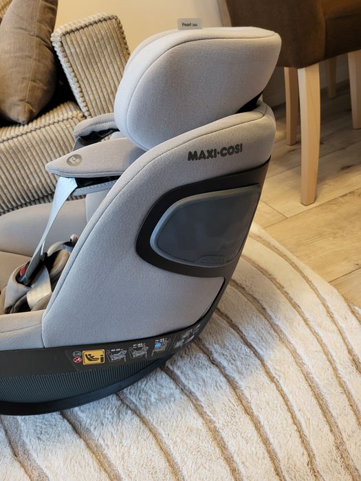 Fotelik z bazą Maxi Cosi Pearl 360