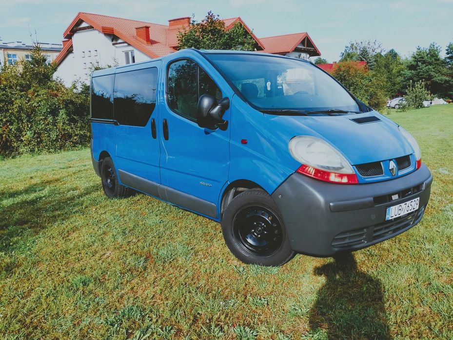 RENAULT TRAFIC 9 osobowy 1.9 diesel , klimatyzacja