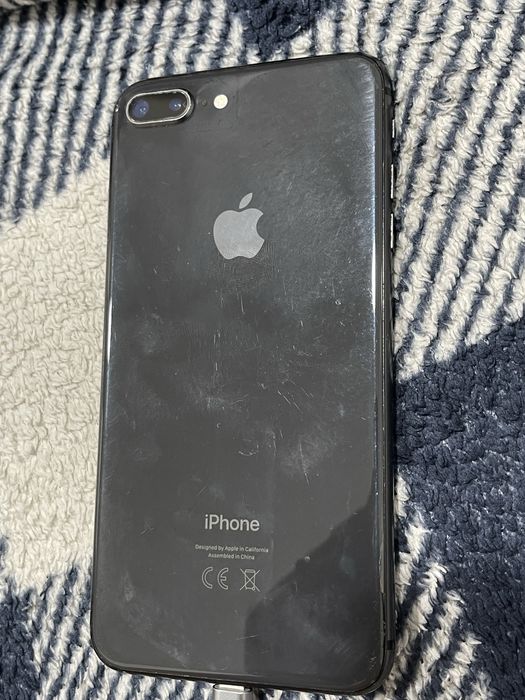 Iphone 8 plus……………